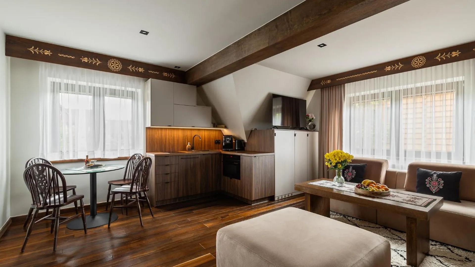 Ijg Imperial Apartamenty Krupowki Zakopane Polsko